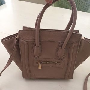 Crossbody bag Celine look alike!