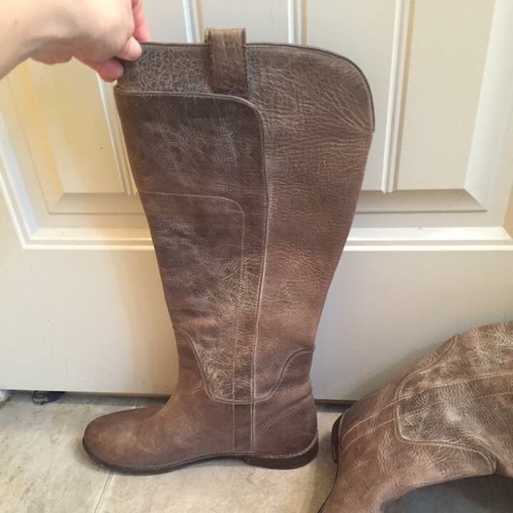 FRYE 77066 PAIGE TALL Buckle Brown Leather Motorcycle Boots  Frye Paige riding boots EUC