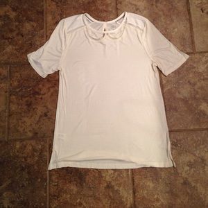 LOFT!! White tshirt with mesh detail on collar!