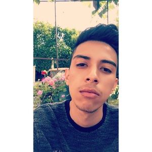 Meet your Posher, Juan