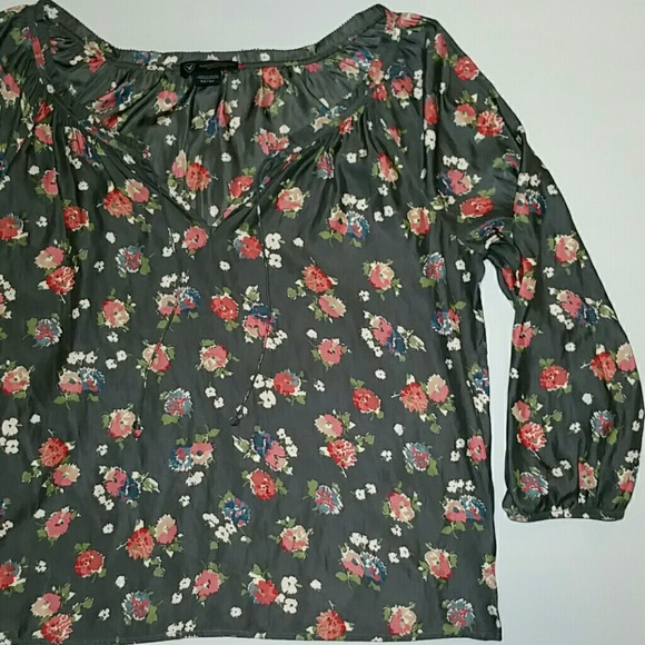 American Eagle Outfitters Tops - 2/$14 FINAL PRICE AEO Silky Floral Peasant Blouse