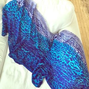Leopard scarf