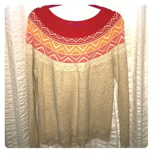 A long pattern sweater