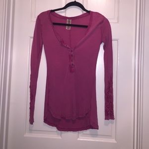 Fuchsia, long-served lace trimmed top