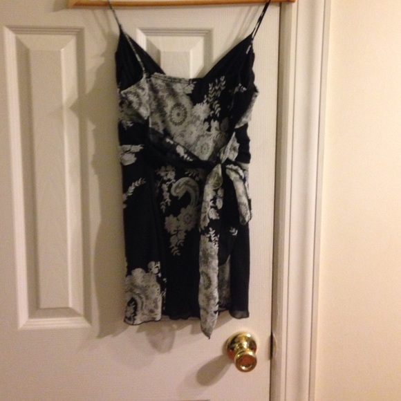 Tank top - Picture 2 of 3