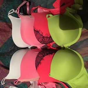Bras!!