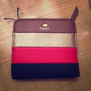 Never used beautiful Fossil women's wallet