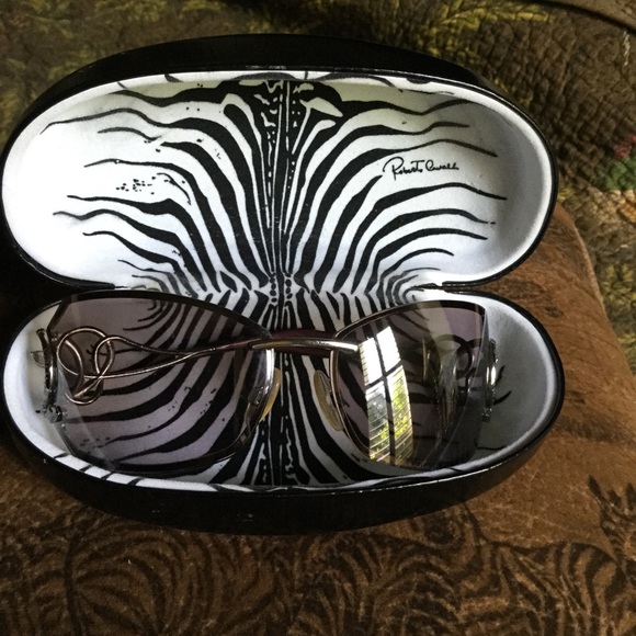 Roberto Cavalli Accessories - Authentic Roberto Cavalli sunglasses