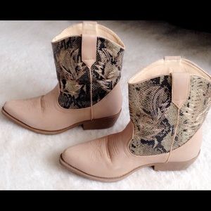 Pink Cowgirl Boots