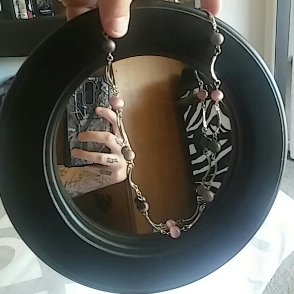 Beaded necklace & bracelet