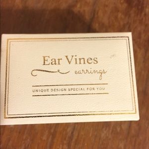 Ear rings