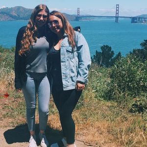 Meet your Posher, Dorri