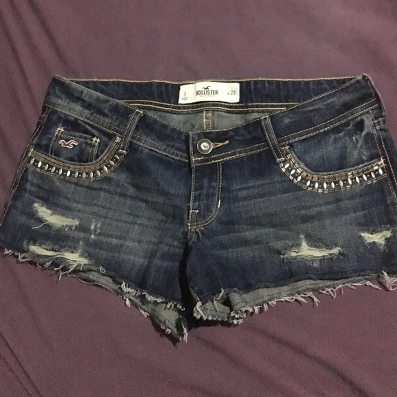 Hollister Pants - Beautiful pocket studded shorts!