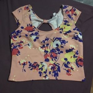 Partial opened back floral crop top