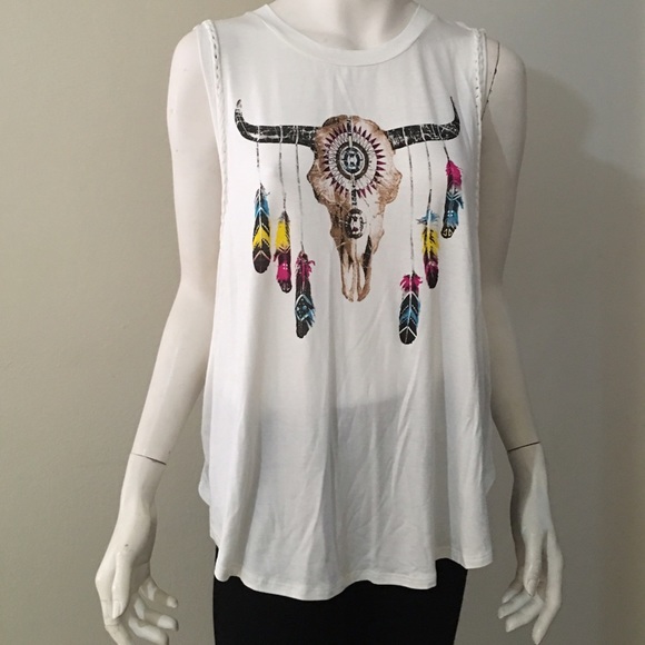 Tops - 🆕 Country Deep Feathers & Horns Tank Top