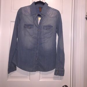 Long sleeved denim top with sparkles on shoulders