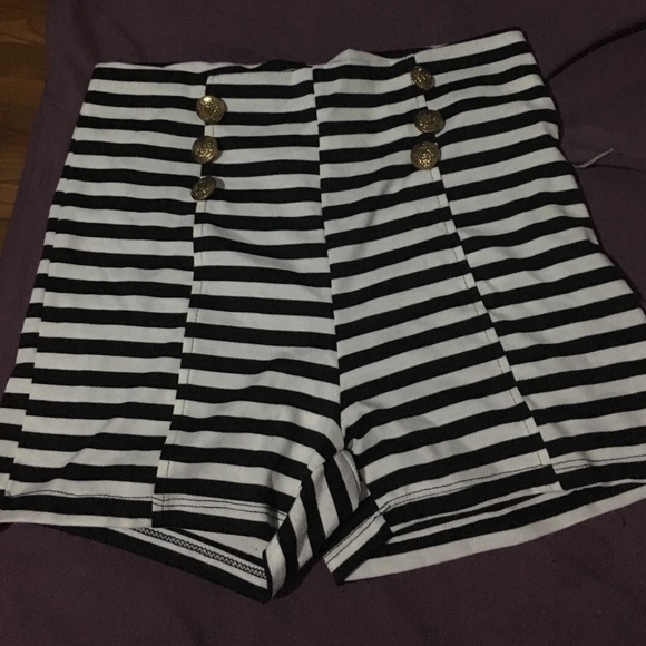 Pants - High rise striped studded shorts