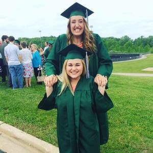 Meet your Posher, Alyssa