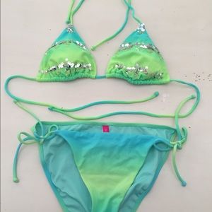 VS ombré bikini