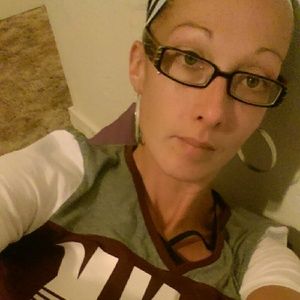 Meet your Posher, Alisha