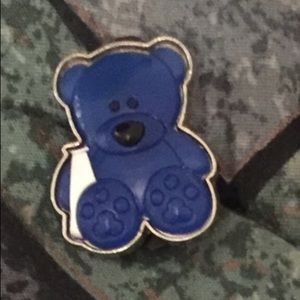 Cheer pin