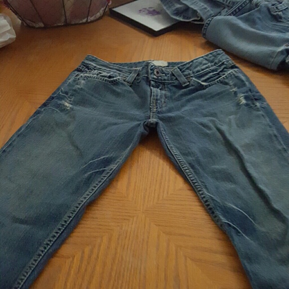 Jeans - Picture 1 of 2