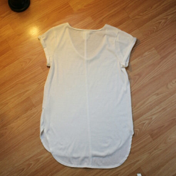 High-low Cream Top with Rhinestone Detailing - Picture 2 of 2