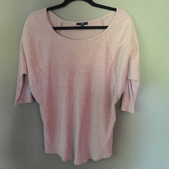 GAP Three Quarter Sleeve Tee