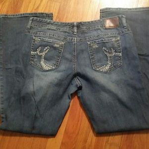 Cute Maurices Jeans!