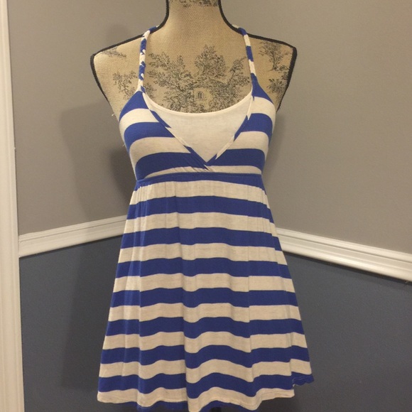 💥Never Worn💥 Stripped Braided Straps Lace Back!