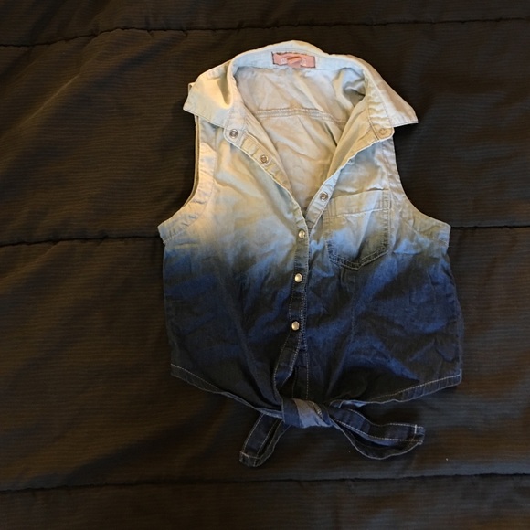 Chambray Fade Crop Top