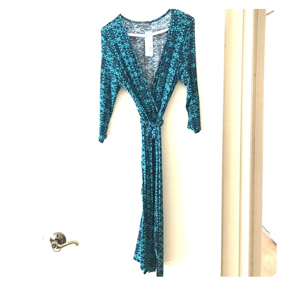 Market and spruce wrap dress