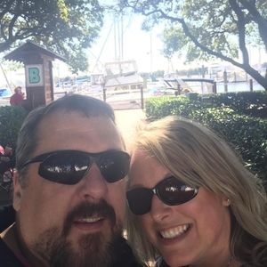 Meet your Posher, Robin