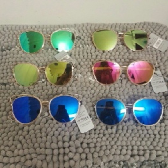 Accessories - Wire hight quality cat style fashion sunglasses
