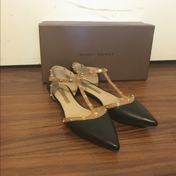 Audrey Brooke Pointed Toe Flats