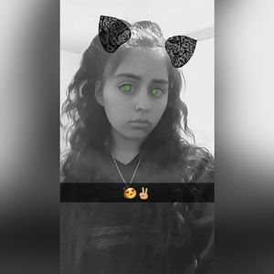 Meet your Posher, Corina