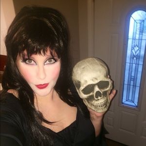 Meet your Posher, Leslie