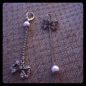 SOLDBetsey Johnson Earrings!