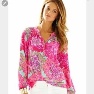 Lilly Pulitzer Worth It Elsa top small