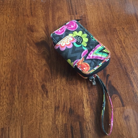 Vera Bradley wristlets wallet/iPhone 4 holder