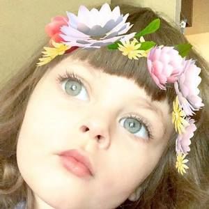 Meet your Posher, Edna