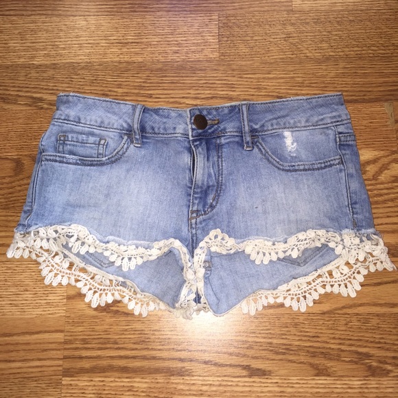 Pacsun Crochet Trim Shorts