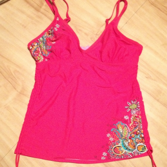 Athleta Tankini with built-in Bra.