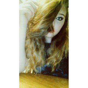 Meet your Posher, Brooke