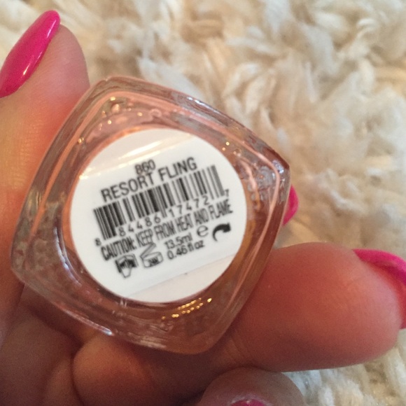 Essie polishes! All used 1-4 times🙋🏼 - Picture 4 of 4