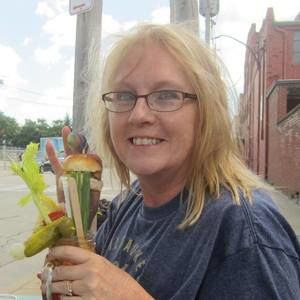 Meet your Posher, Marina