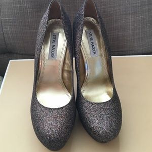 Steve Madden glitter pumps