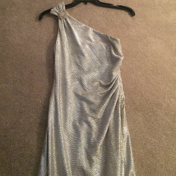 Long one shoulder gala gown!!