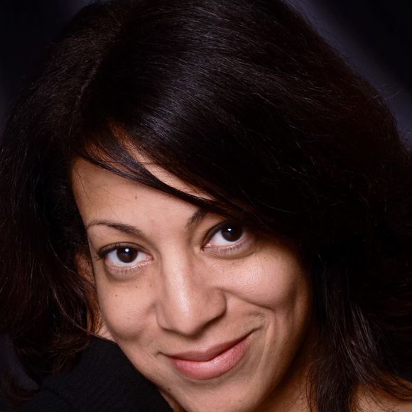 Meet your Posher, Tia - Picture 1 of 1