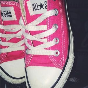 Pink Converse! Size 5 in Womens!!